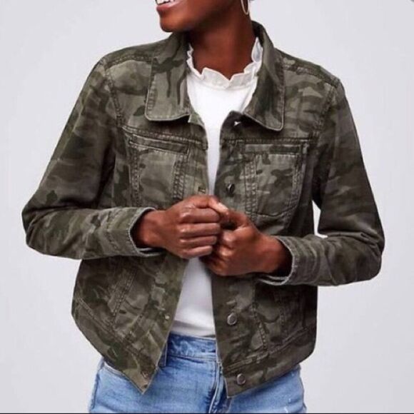 LOFT GORPCORE UTILITY ARMY CAMO CROPPED BUTTON UP LONG SLEEVE JACKET MEDIUM - Picture 11 of 13